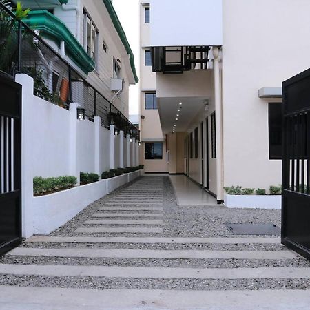 Global 88 Apartelle Cebu Exterior photo