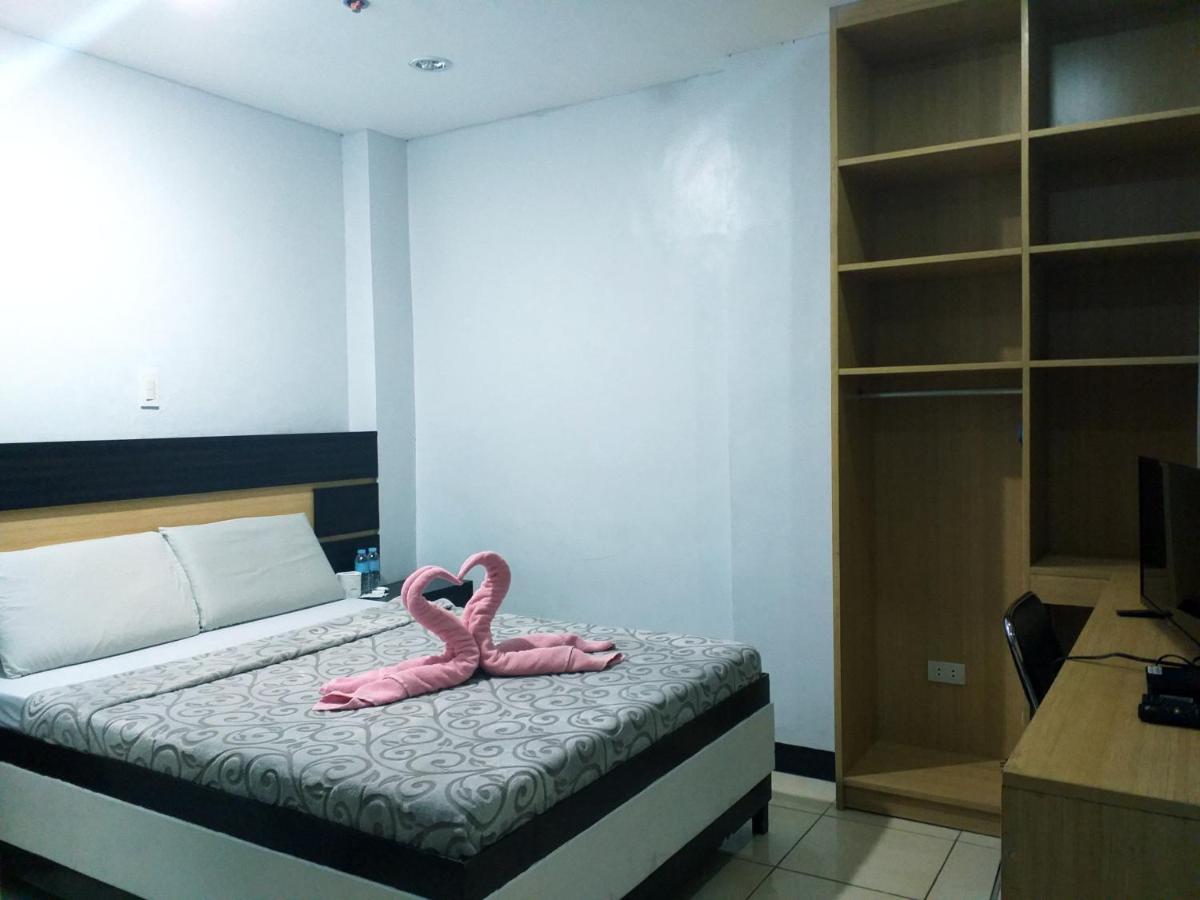 Global 88 Apartelle Cebu Exterior photo